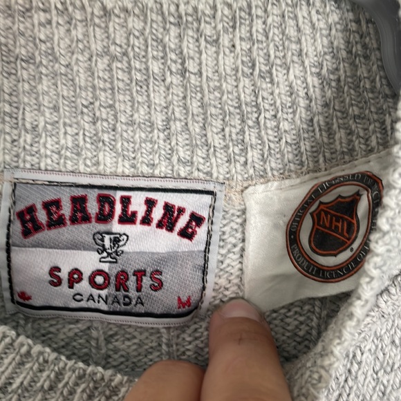 Vintage headline sports Canada Detroit Red Wings sweater. Size medium - Picture 4 of 5